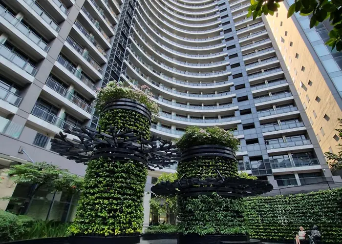 2Br In Makati Philippines, 3 Balconies, Free Pool & Sauna, Direct Mall Access Manila