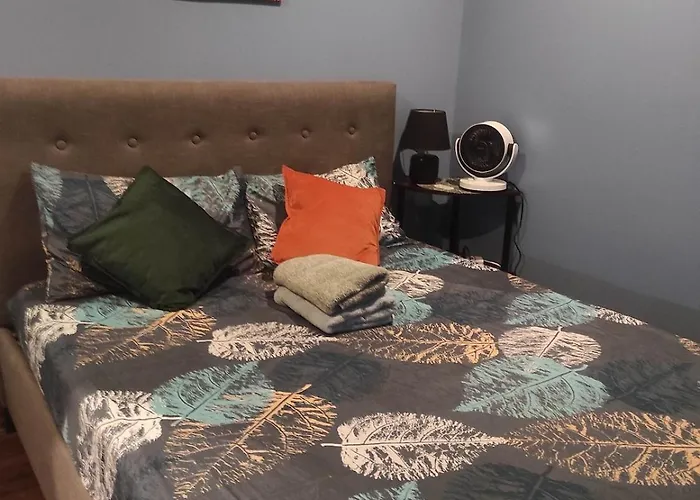 2Br In Makati Philippines, 3 Balconies, Free Pool & Sauna, Direct Mall Access Apartamento Manila