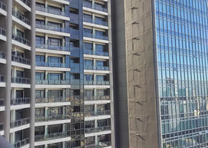 2Br In Makati Philippines, 3 Balconies, Free Pool & Sauna, Direct Mall Access Apartamento Manila