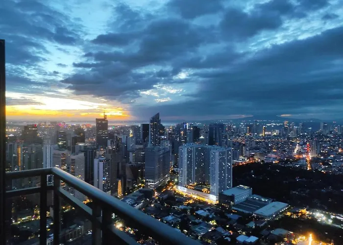 2Br In Makati Philippines, 3 Balconies, Free Pool & Sauna, Direct Mall Access Apartamento