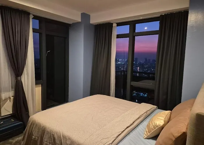 Apartamento 2Br In Makati Philippines, 3 Balconies, Free Pool & Sauna, Direct Mall Access *