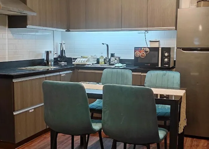 Apartamento 2Br In Makati Philippines, 3 Balconies, Free Pool & Sauna, Direct Mall Access Manila