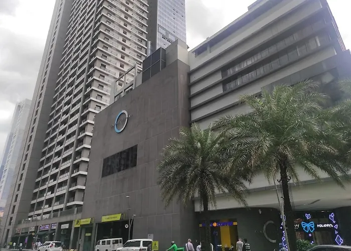 2Br In Makati Philippines, 3 Balconies, Free Pool & Sauna, Direct Mall Access * Manila