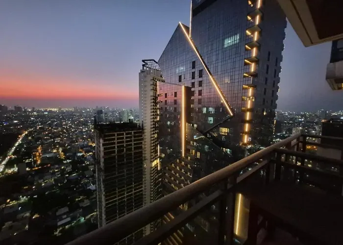 Apartamento 2Br In Makati Philippines, 3 Balconies, Free Pool & Sauna, Direct Mall Access Manila